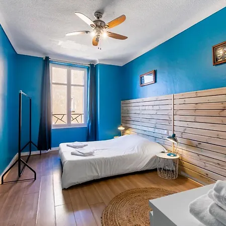 22 2* Saint-Raphael (Var)