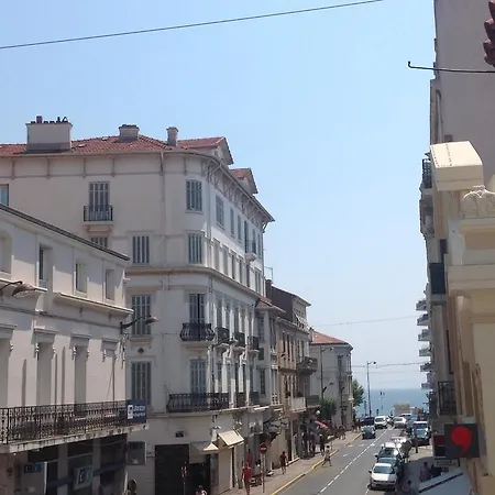 22 Saint-Raphael (Var)